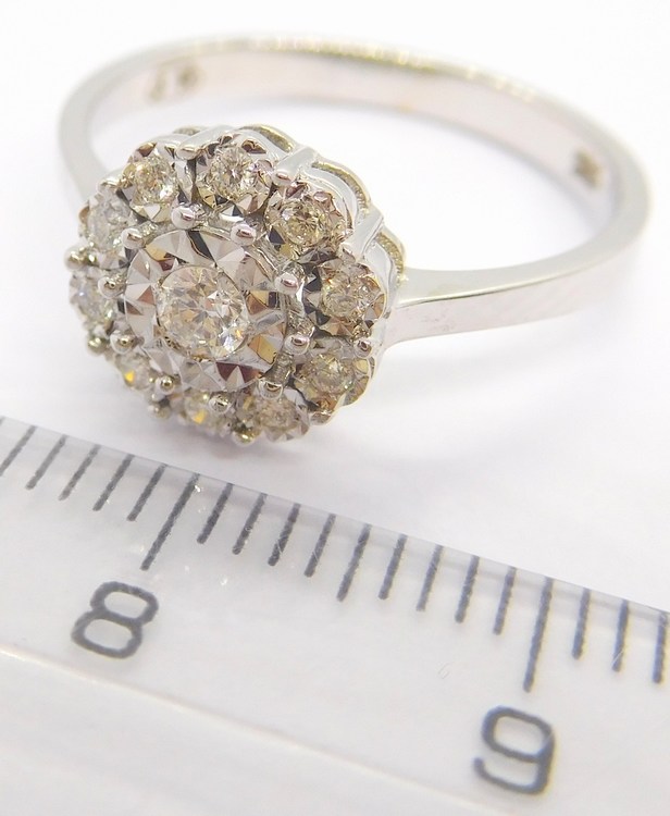 Klenoty Budín Mohutný masivní diamantový prsten z bílého zlata vel. 52 585/2,44gr HKD23