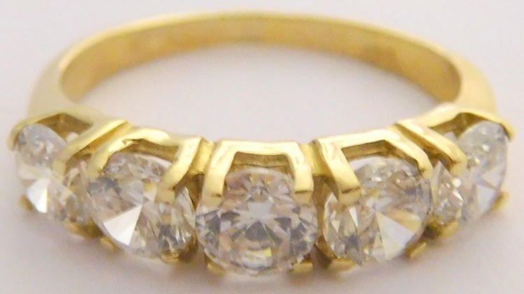 Klenoty Budín Dámský zlatý prstýnek se zirkony 5ks vel. 54 585/2,80gr HK1032