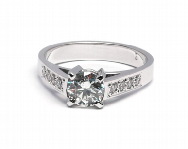 Mohutný zásnubní prsten s přírodním diamantem 585/3,72 gr J-20889-12