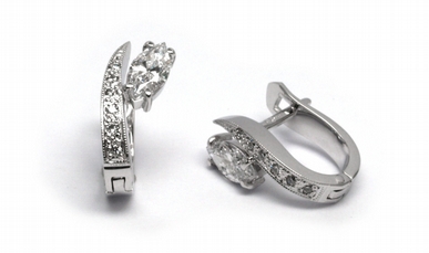 Luxusní diamantové náušnice se vzácnými diamanty 585/2,96 gr J-20719-12