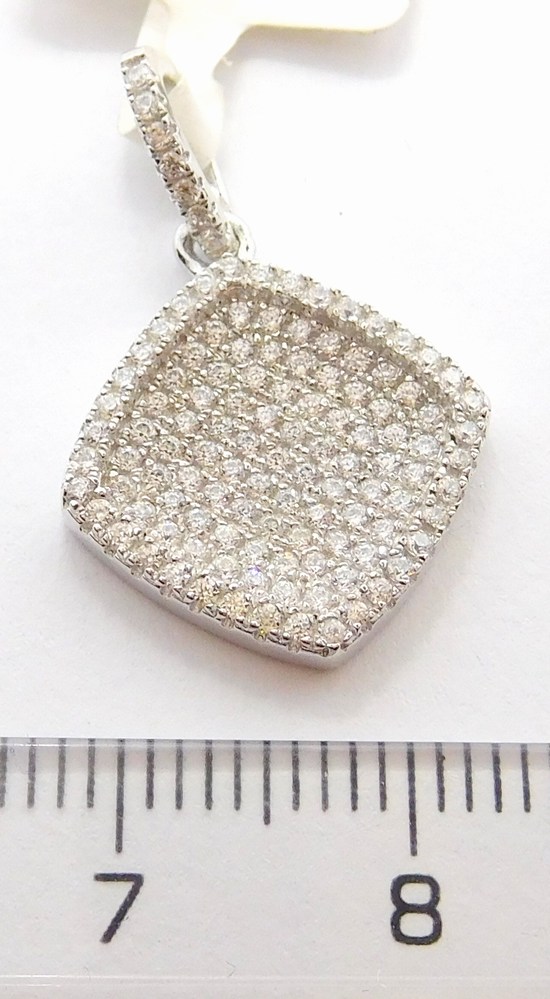 Klenoty Budín Dámský stříbrný přívěsek posetý mnoha zirkony 925/1000 SVLSP30507A1F2