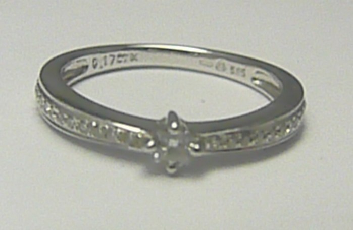 Klenoty Budín Luxusní mohutný zásnubní prsten s pravými diamanty (22x0,09ct a 1x0,08ct) 3860732