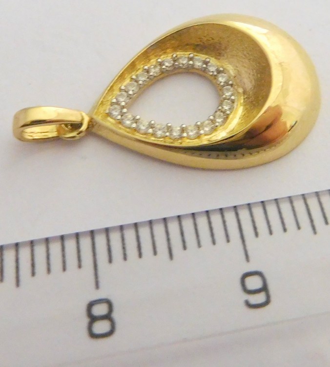 Klenoty Budín Zlatý přívěsek - zlatá kapka posetá zirkony 585/1,08gr HK3038