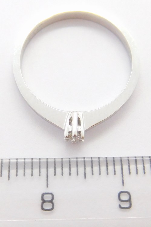 Klenoty Budín Zásnubní diamantový prsten z bílého zlata 585/1,25gr 1/0,05ct vel. 54 HKD58