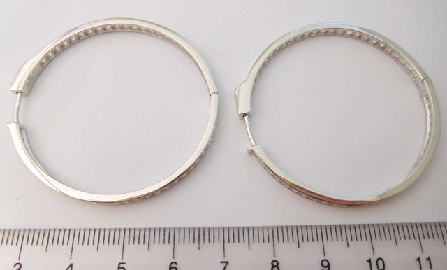 Obrovské velké stříbrné rhodiované kruhy s jednou řadou zirkonů průměr - 4,5cm/45mm 10,7 gr 925/1000 030922400001
