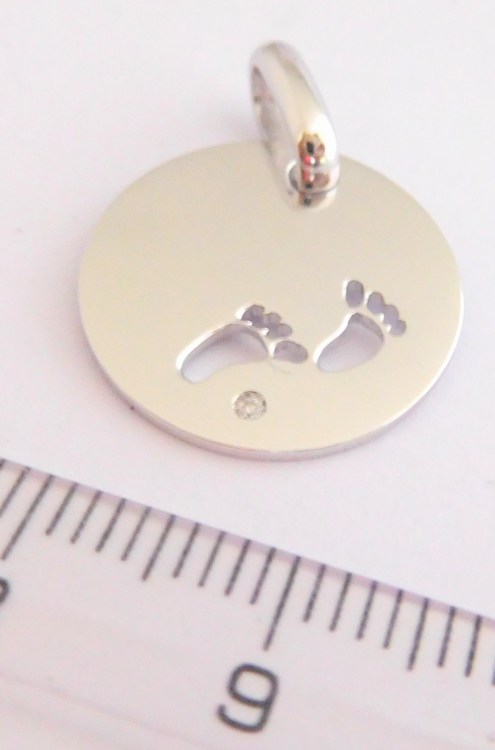 Klenoty Budín Diamantový zlatý přívěsek s diamantem otisky nožiček 0,008ct 585/2,60gr 34197