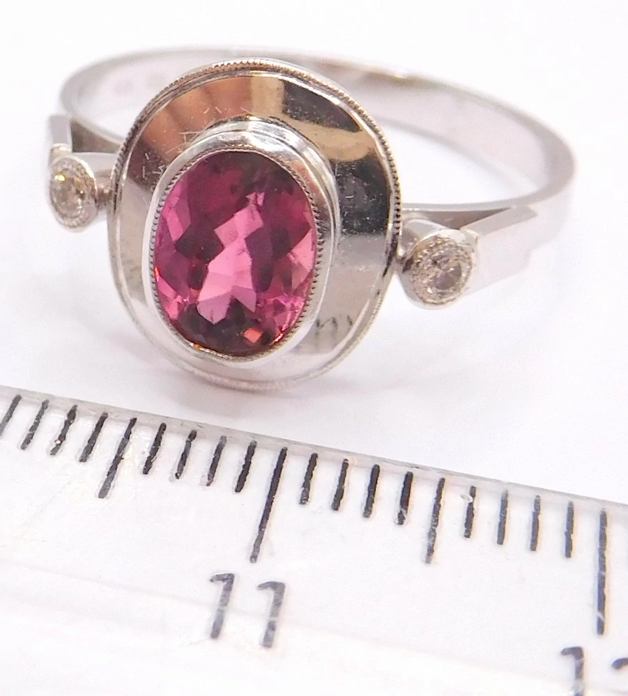 Klenoty Budín Diamantový prsten z bílého zlata s TURMALÍNEM (1,067ct) a přírodními DIAMANTY J-18630 SKLADEM