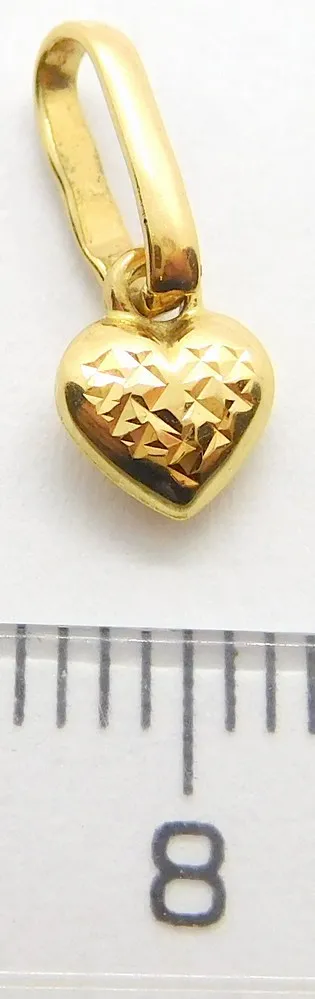 Klenoty Budín Zlatý gravírovaný přívěsek ze žlutého zlata - srdíčko 585/0,27gr H055