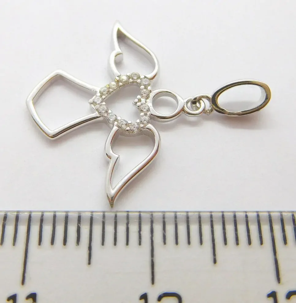 Klenoty Budín Dámský zlatý přívěsek posetý zirkony andělíček se srdíčkem 585/0,86gr HK3180