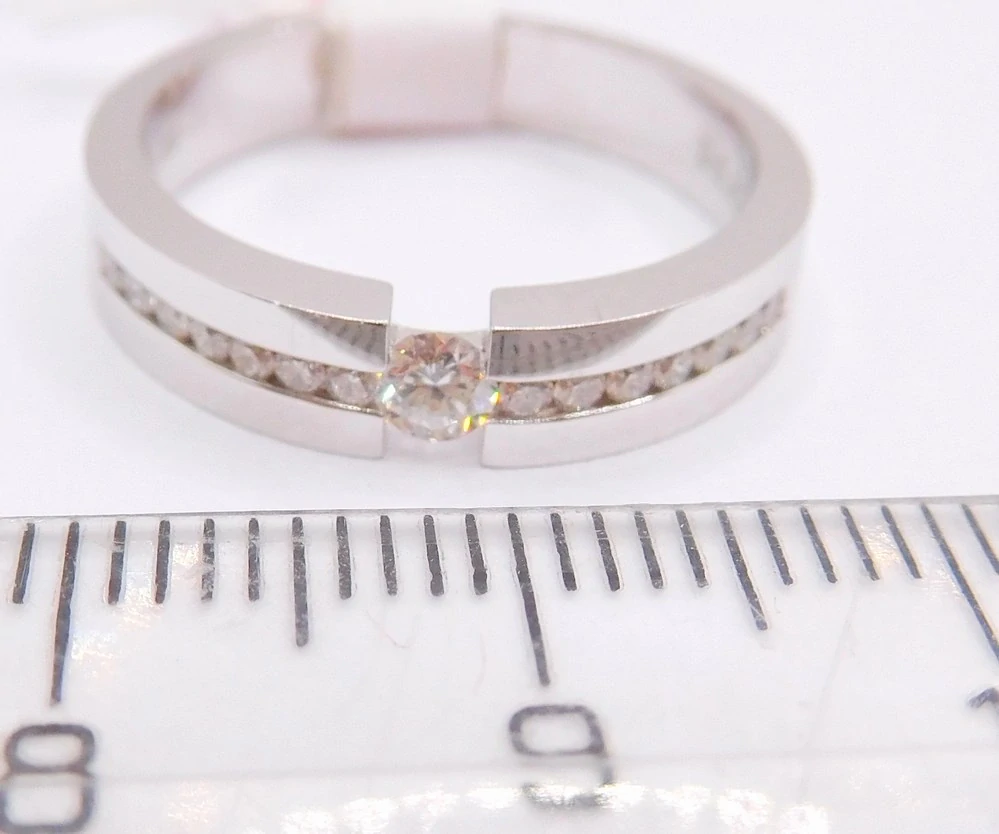 Klenoty Budín Zásnubní diamantový prsten z bílého zlata 585/4,24gr 1/0,10ct vel. 55 HKD62