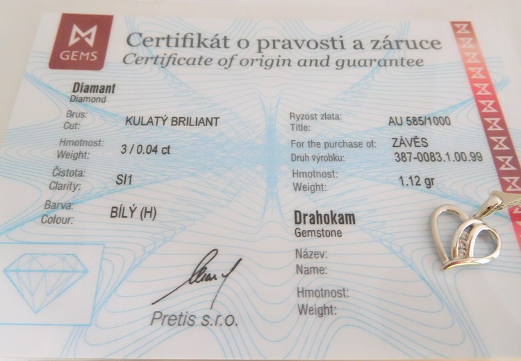 Klenoty Budín Diamantový zlatý přívěsek z bílého zlata - srdíčko s brilianty 585/1,12g 3870083