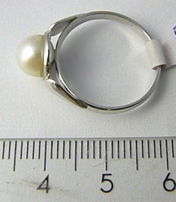 Klenoty Budín Dámský mohutný velký zlatý prsten s velkou bílou perlou 585/1,6 gr vel. 55 S115