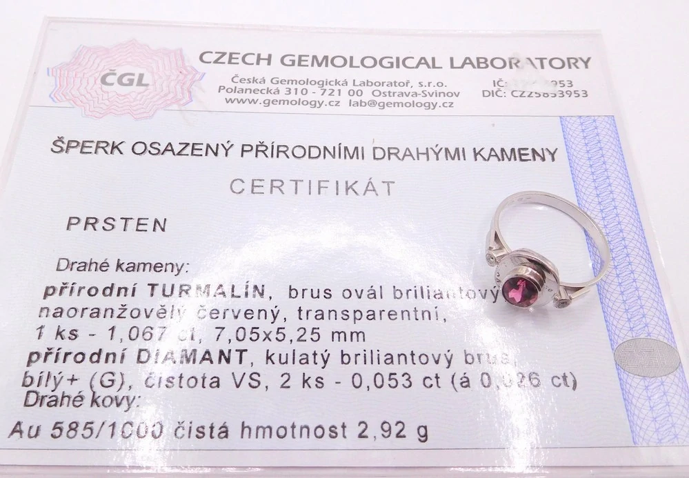 Klenoty Budín Diamantový prsten z bílého zlata s TURMALÍNEM (1,067ct) a přírodními DIAMANTY J-18630 SKLADEM
