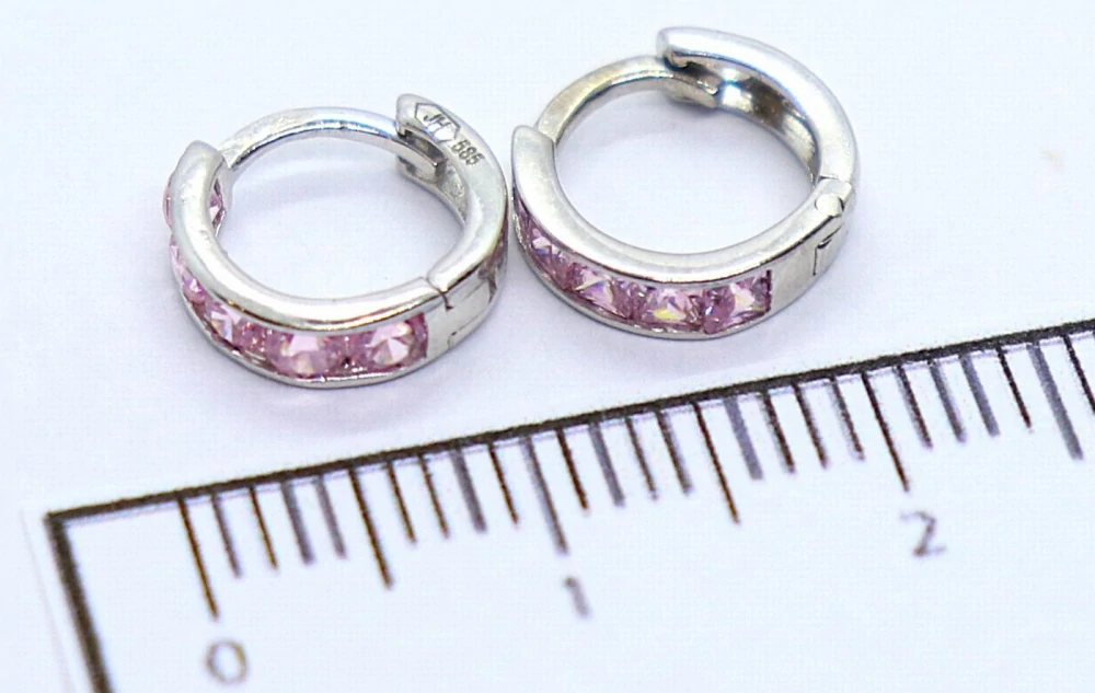 Klenoty Budín Dětské zlaté kruhové náušnice s růženíny z bílého zlata 585/1,08gr HK2414