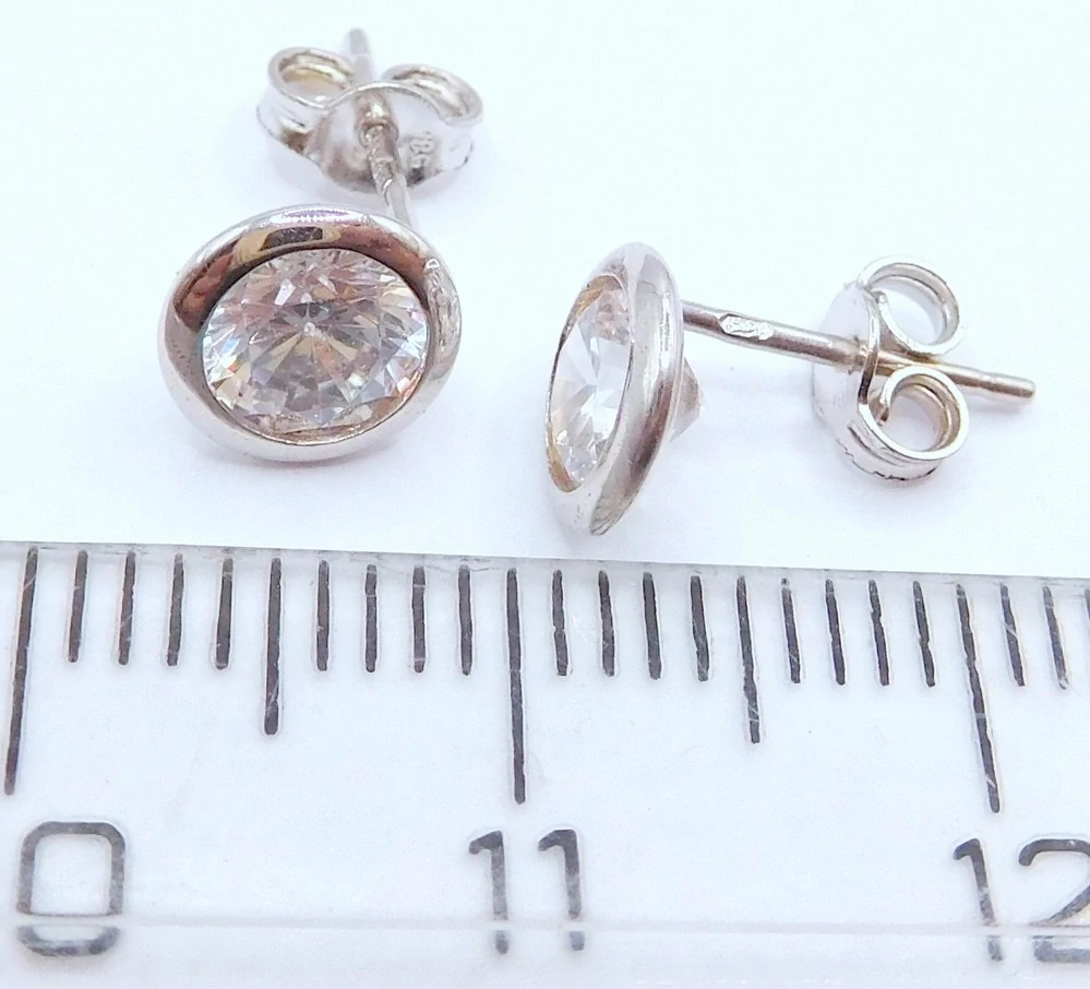 Klenoty Budín Dámské zlaté peckové náušnice se zirkony z bílého zlata 585/1,01gr 03119
