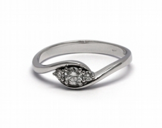 Luxusní zásnubní diamantový prsten 585/1,97 gr J-20777-12